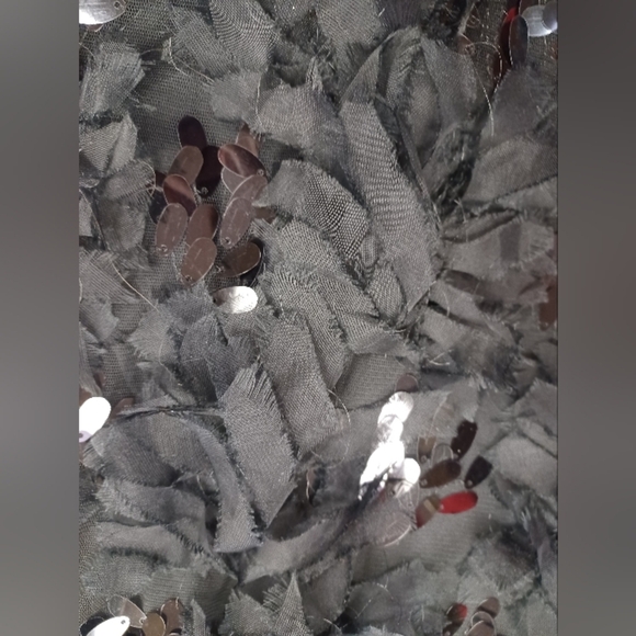 JS Collections NWT Sia Ruffle Skirt Black Gown Size 4 - Picture 8 of 10